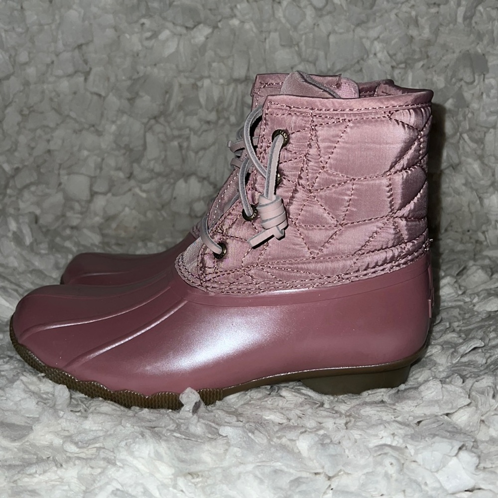 Sperry Size 6 boots New W/O Tags - Picture 3 of 6